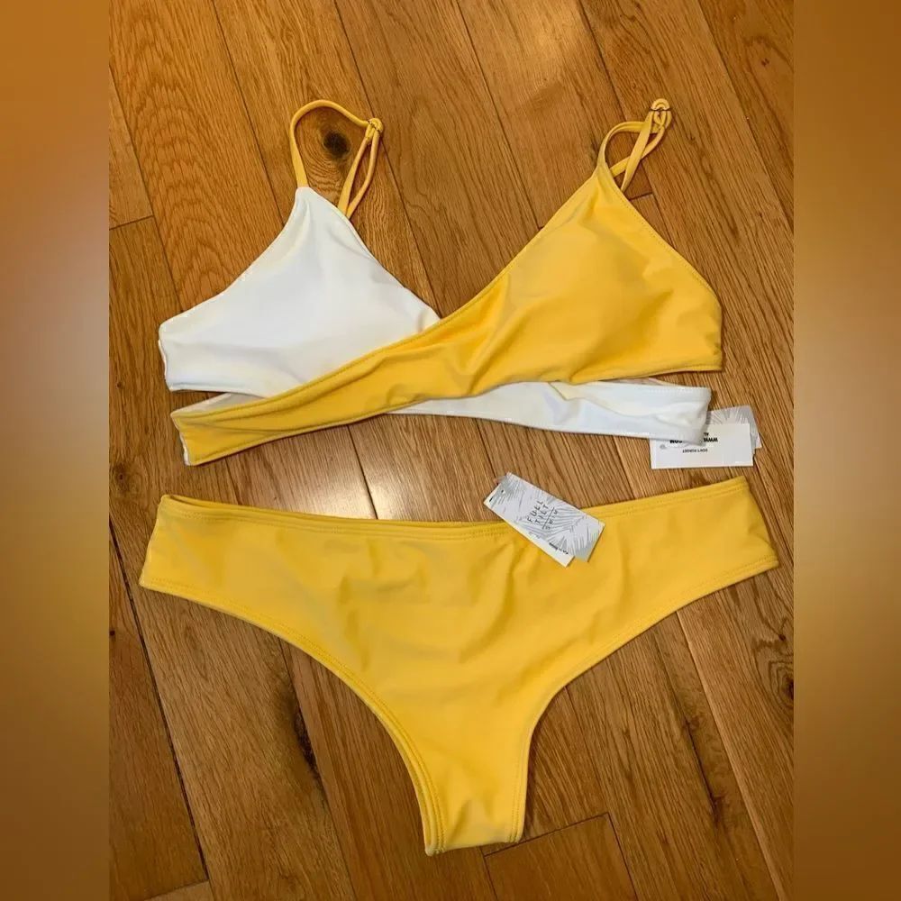 Full Tilt NWT yellow/white wrap style cheeky bottom bikini Size XL